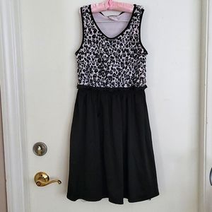 Paper Doll girl dress